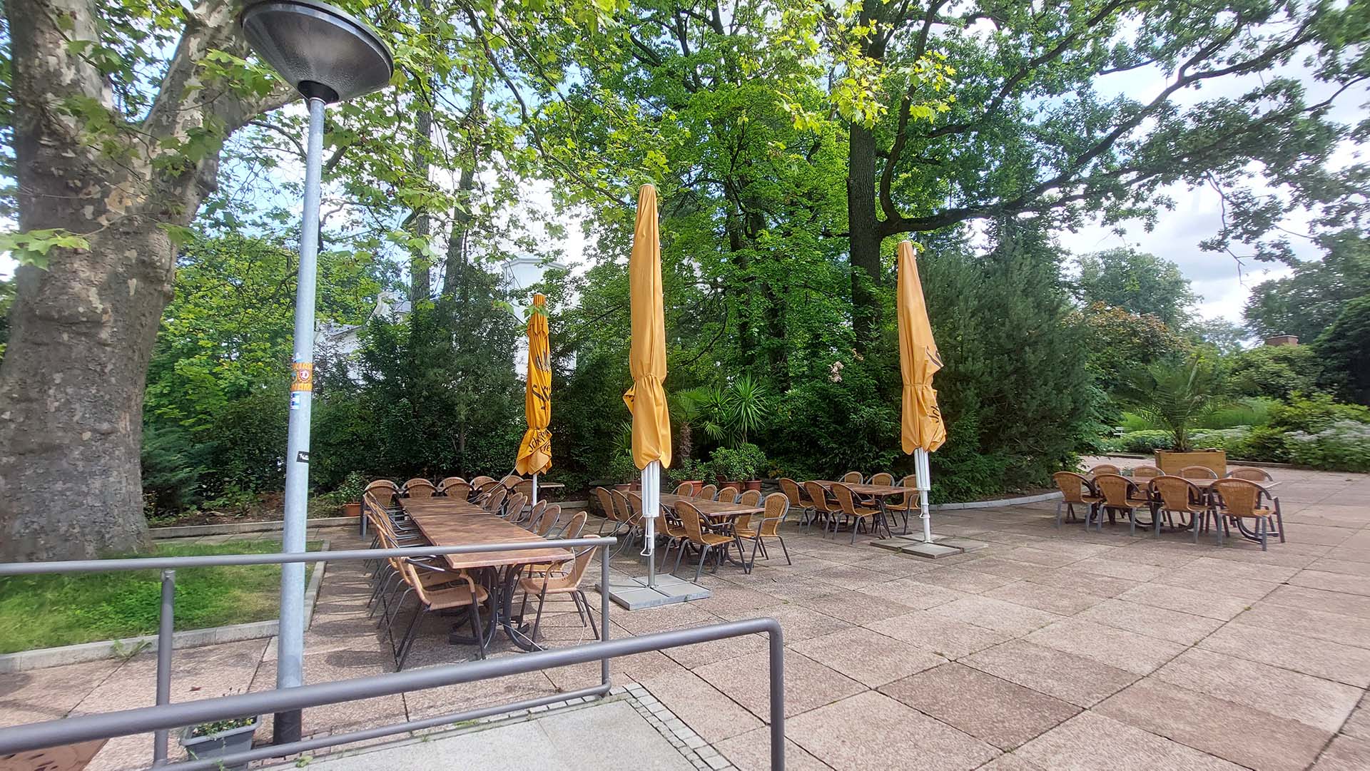 041. Restaurant-Athos-Hainichen-Stadtpark-Gyros-Ouzo-Meze-Wein-Biergarten-guenstige-Gerichte